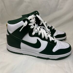 Nike Dunk High Sneakers - Green and White